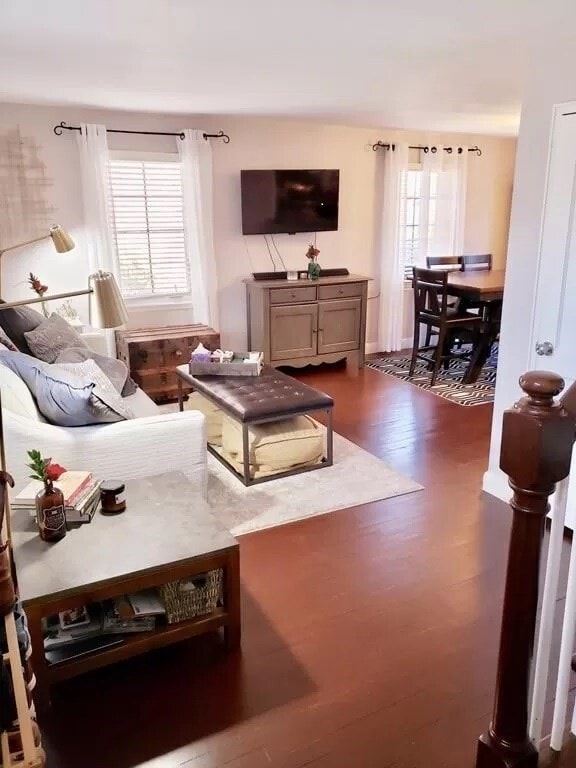 Building Photo - 62 Pierce Rd