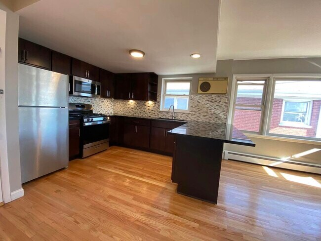 Building Photo - 8156 W Walsh Ln