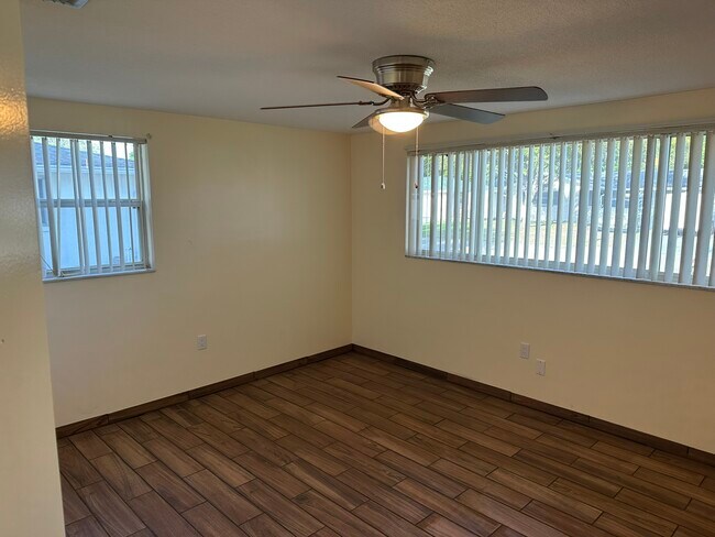 Foto del edificio - 10629 Cymbid Dr