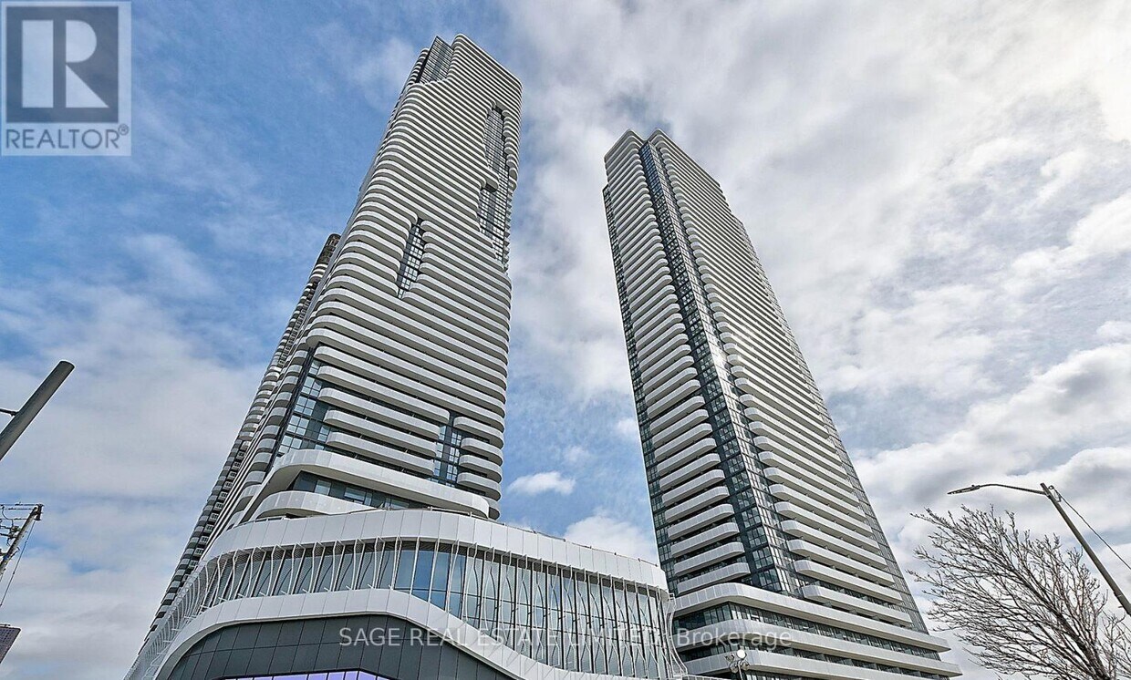 Primary Photo - 8 Interchange Wy