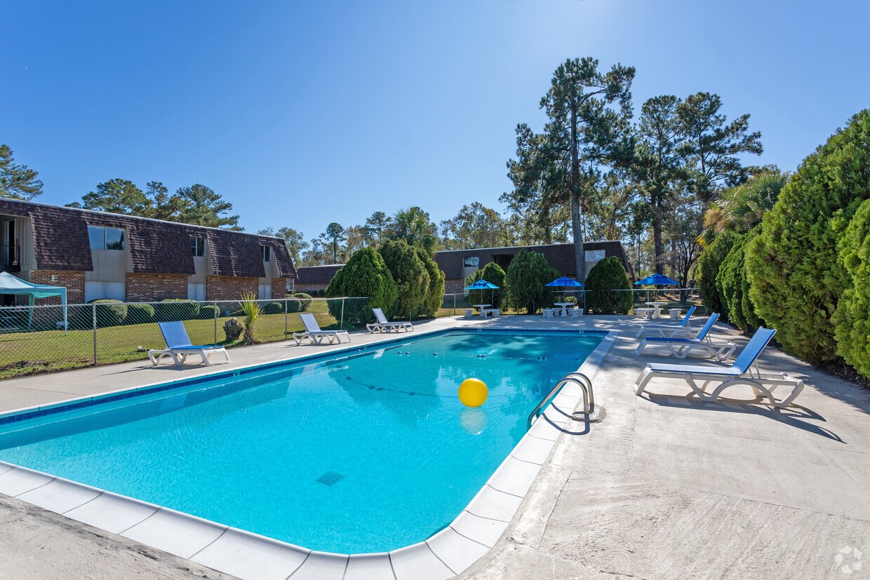 Foto principal - East Lake Apartments