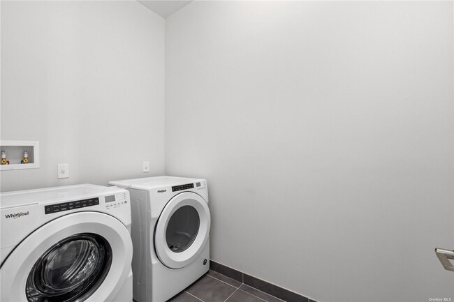 Foto del edificio - 1010 Grist Mill Cir