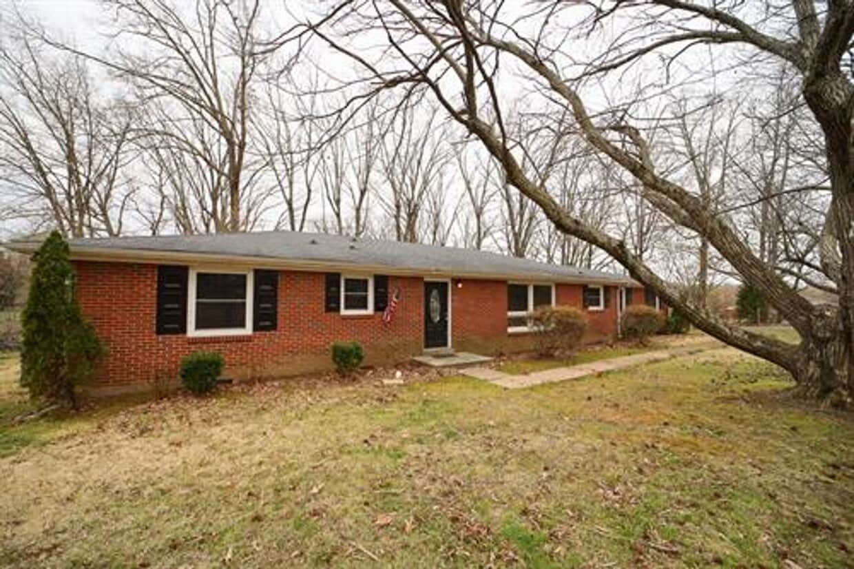 Primary Photo - Charming Single-Story Home on a Spacious L...