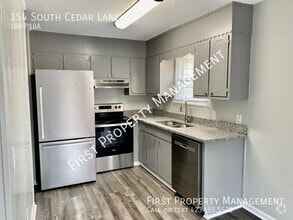 Building Photo - 154 S Cedar Ln