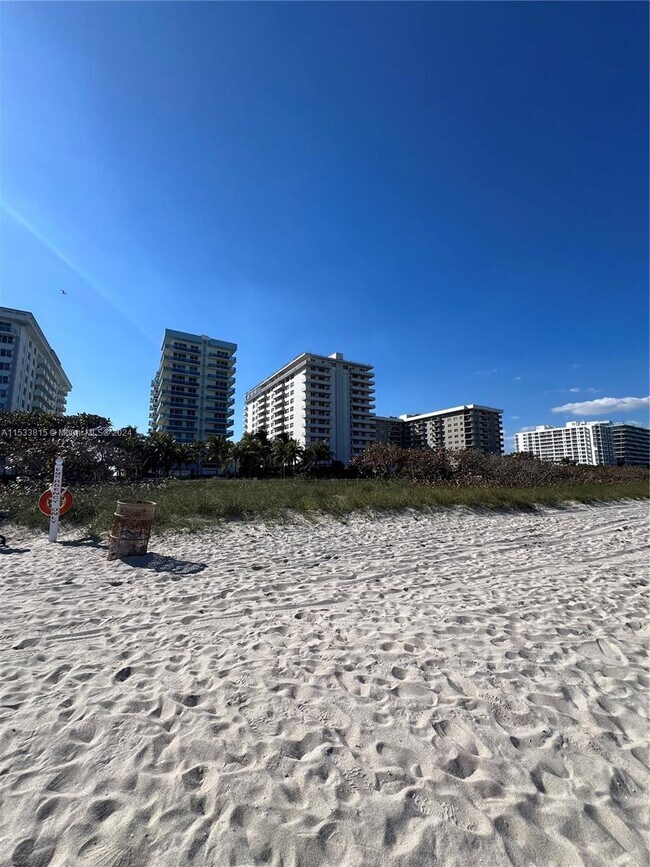 9225 Collins Ave Unit 309, Surfside, FL 33154 Condo for Rent in