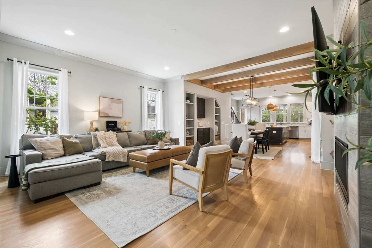 Photo - 6368 Alamo Pl (Nashville, TN)