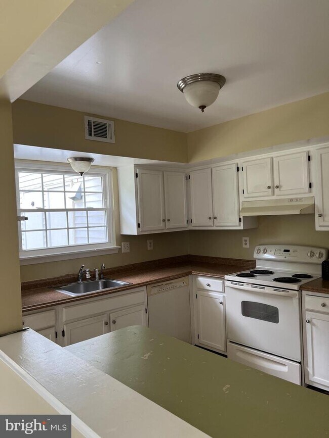 Foto del edificio - 8 Noblewood Ct