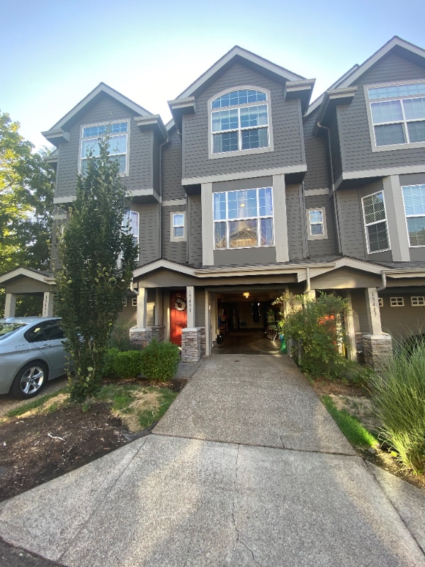 Building Photo - 15491 Brianne Ct