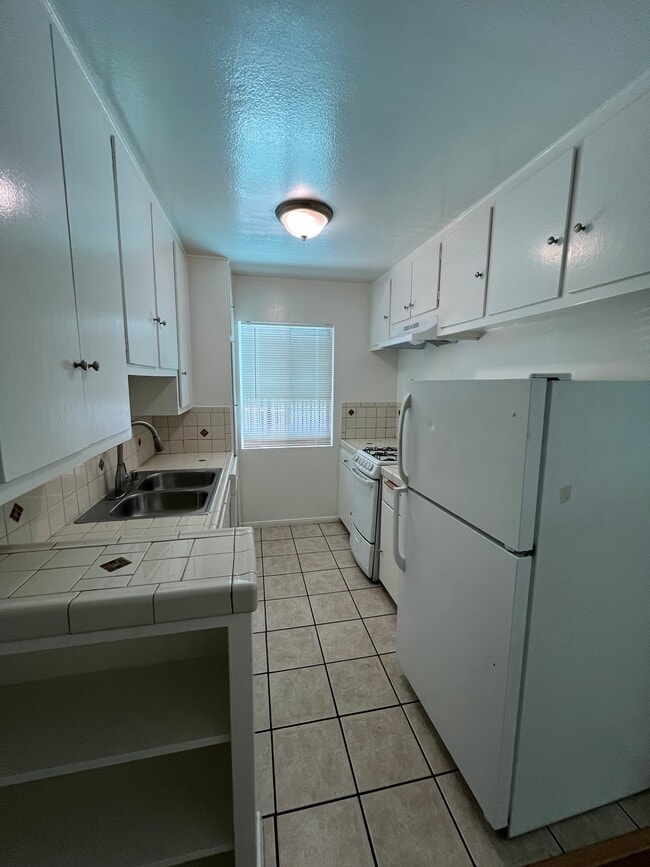 Building Photo - 4100 Arch Dr