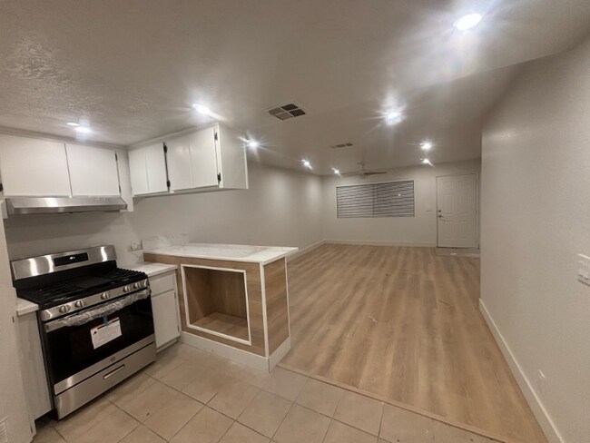 Building Photo - 21645 Powhatan Rd