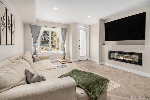 Foto del edificio - 1074 Knox Ct