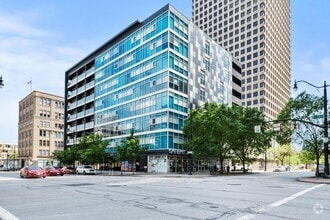 Building Photo - 100 E Gay St