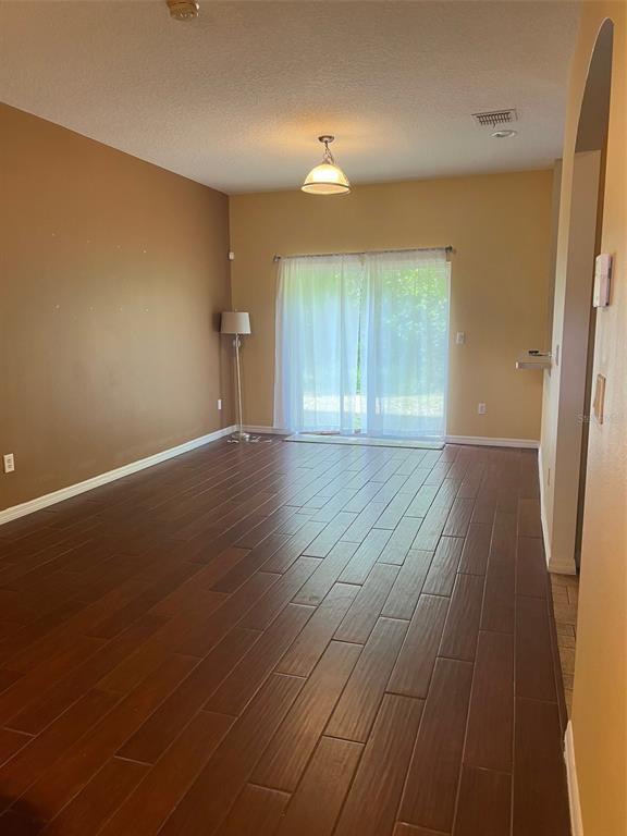 Foto del edificio - 4309 Paradise Cove Ct
