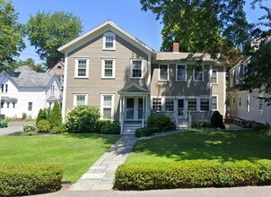 Building Photo - 55 Highland Ave