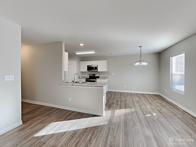 Building Photo - 678 Scarlet Leaf Ln.