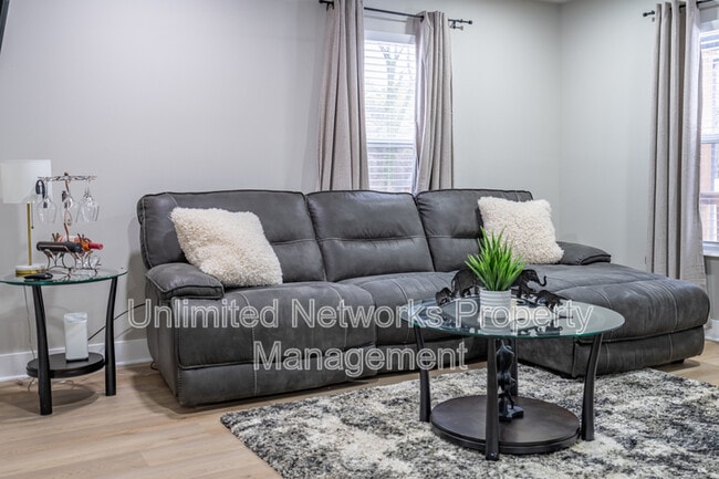 Foto del edificio - 410 St Johns Ave SW