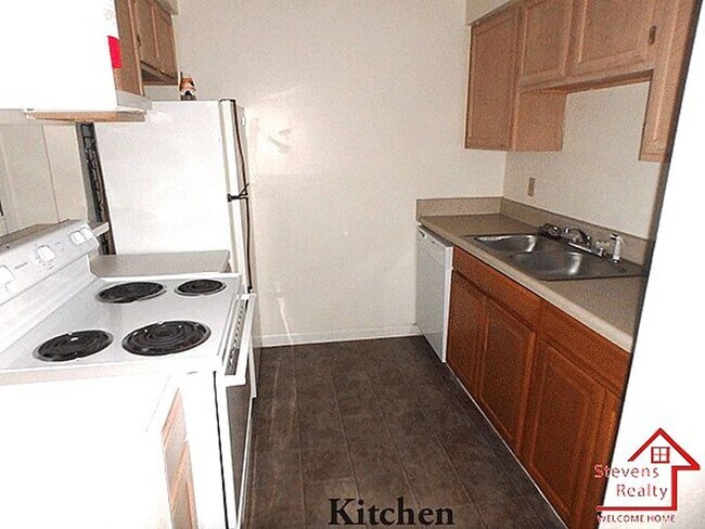 Foto del edificio - 430 Oriole Dr