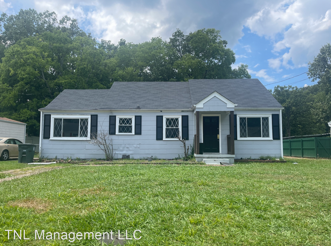 Primary Photo - 3 br, 1 bath House - 415 North Street Mark...