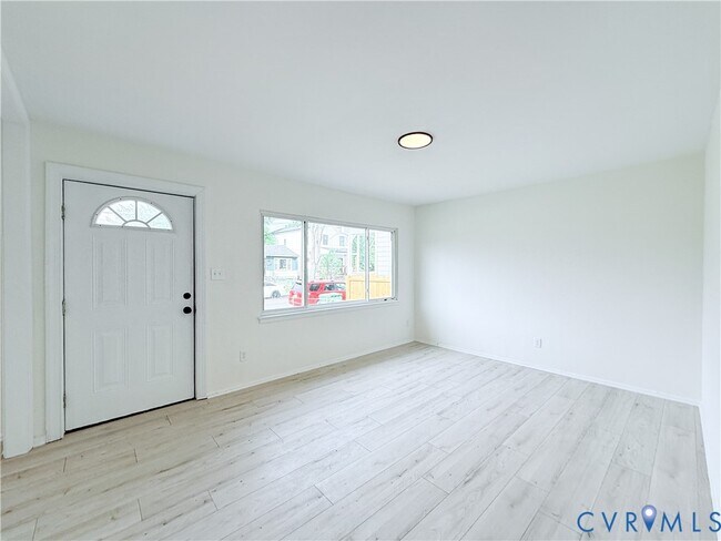 Building Photo - 2706 Selden St