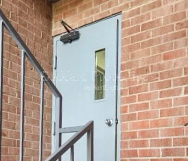 Building Photo - 479 Moores Mill Rd