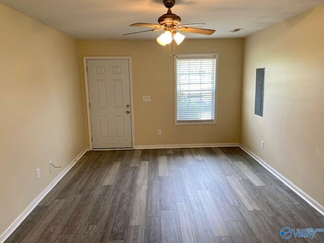 Foto del edificio - 115 Ryland Ridge Cir