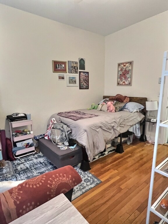 Foto del edificio - 1475 Beacon St