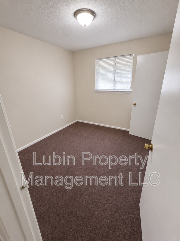 Foto del edificio - 3579 Fox Meadows Rd
