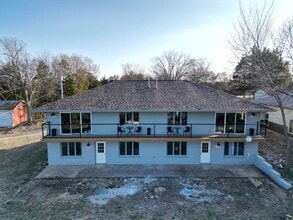 Building Photo - 350 Campbell Point Rd