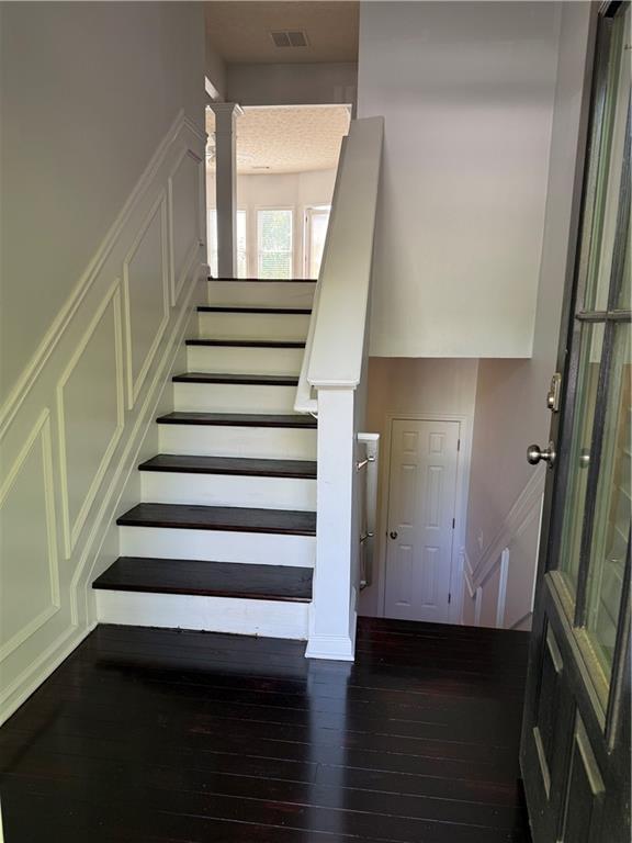 Foto del edificio - 332 Suwanee Ave NW