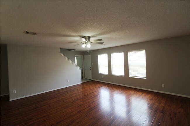 Building Photo - 2834 Iris Valley Way