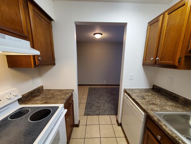 Building Photo - 120A Balboa Ave