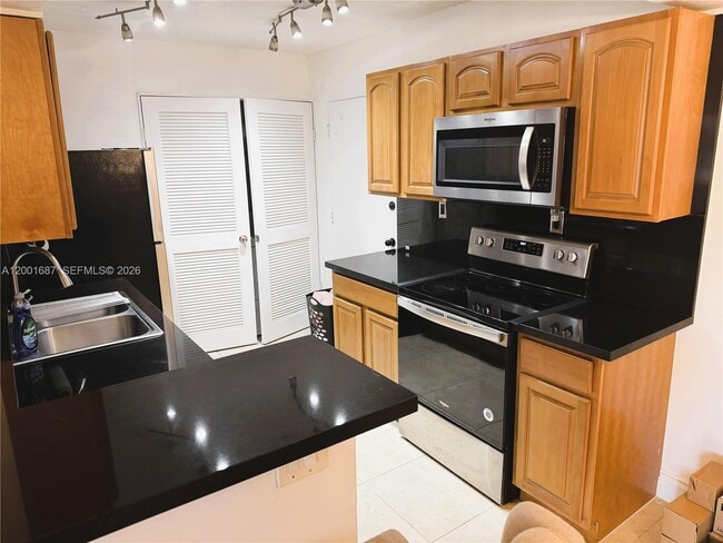 Building Photo - 7483 SW 82nd St
