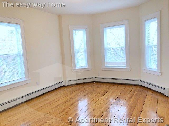 Photo - 385 Columbia St Apartment