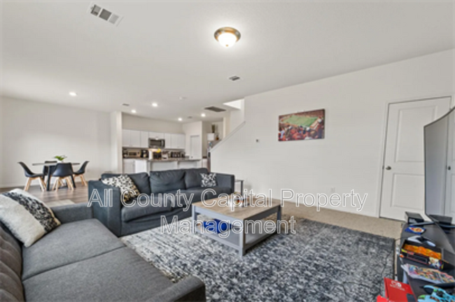 Foto del edificio - 19605 Caymus Dr