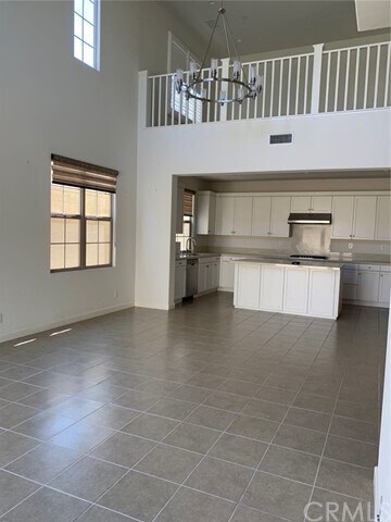 Foto del edificio - 15415 Jeffrey Rd