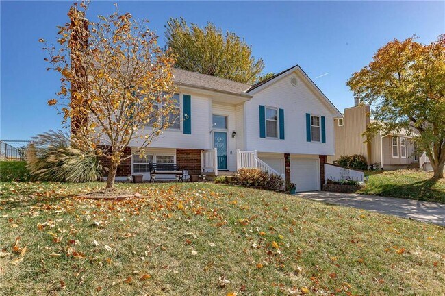 Building Photo - 6819 T Gabbert Dr