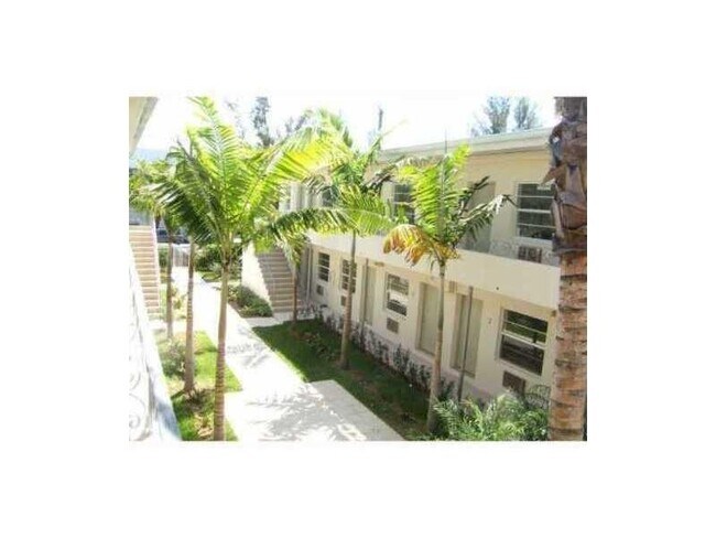 Foto del edificio - 7950 Abbott Ave
