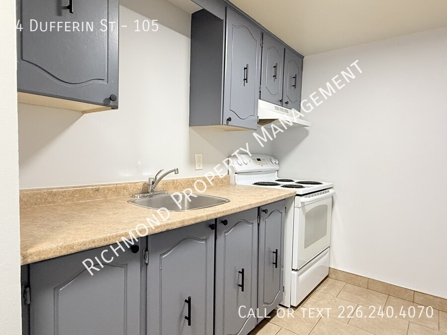 Photo principale - 4 Dufferin St
