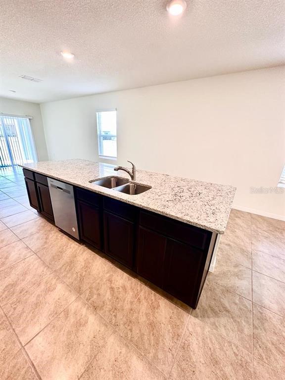 Foto del edificio - 1020 Chasetree Ln