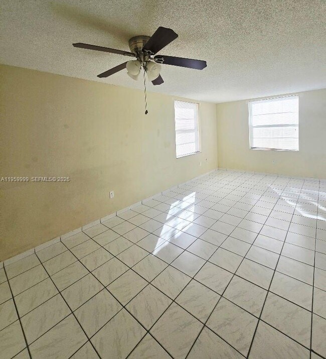 Foto del edificio - 5755 W 20th Ave