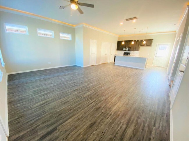 Building Photo - 6527 Geisler Crossing Ln