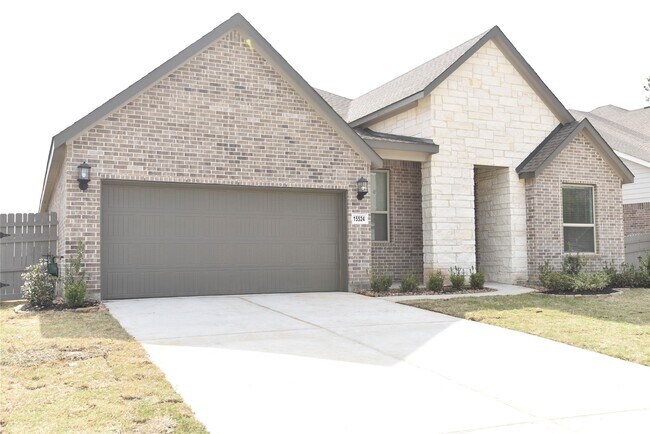 Foto del edificio - 15524 Leopard Lily Ln