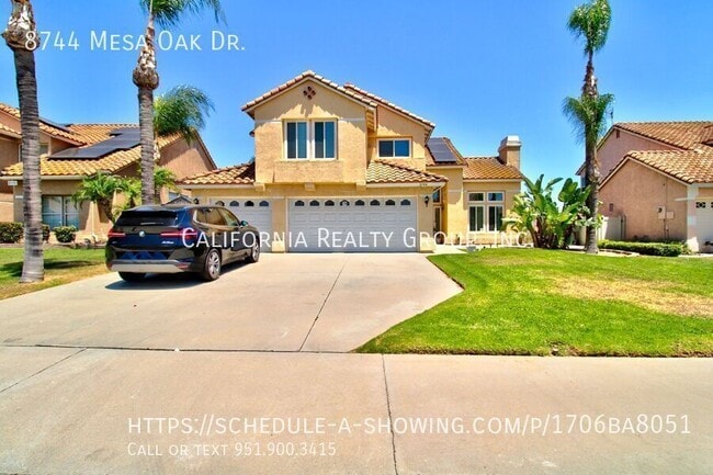Photo - 8744 Mesa Oak Dr House