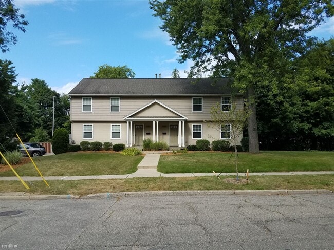 Building Photo - 5 br, 2.5 bath House - Lincoln Ave. at Hil...