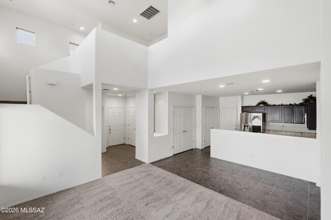 Foto del edificio - 4162 N Thurston Ln