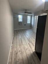 Building Photo - 3679 S Broadway