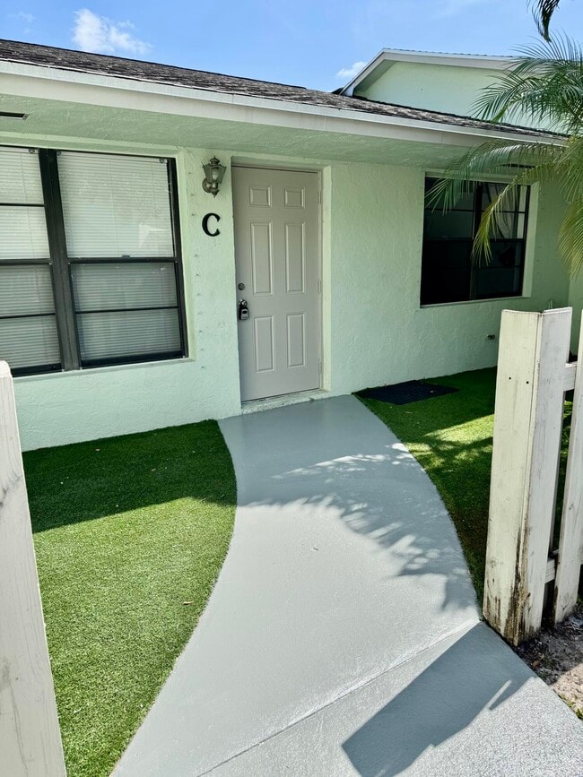 Building Photo - 431 Jupiter Lakes Blvd