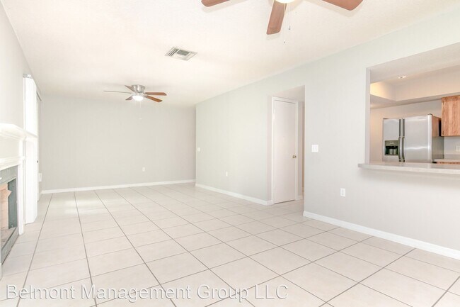 Building Photo - 3 br, 2.5 bath House - 110 E. Evans St