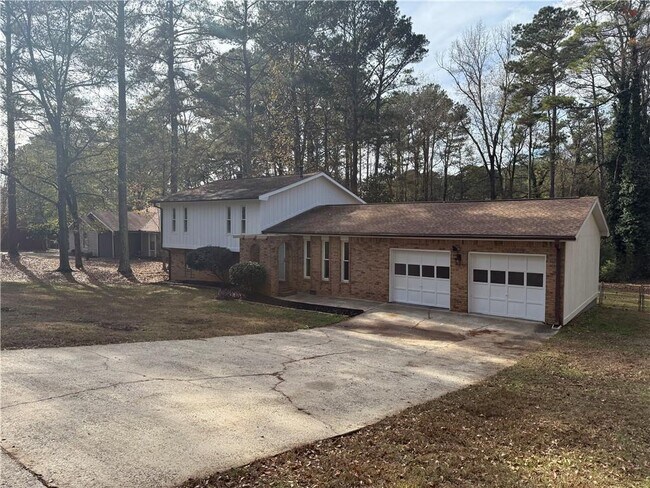 Building Photo - 7719 Glen Devon Rd