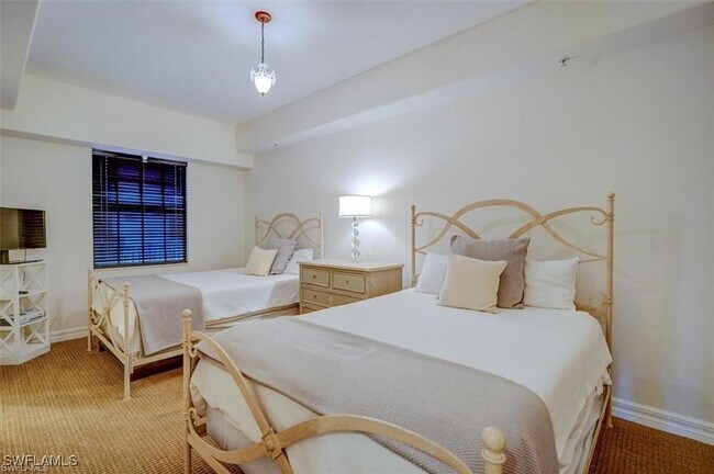 Foto del edificio - 10721 Mirasol Dr